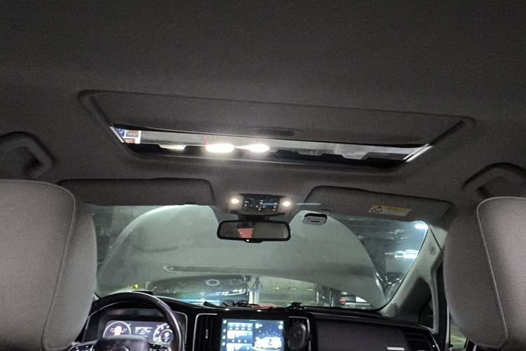 Used GAC Trumpchi M8 2021 Master Series 390T Prestige Edition Headliner