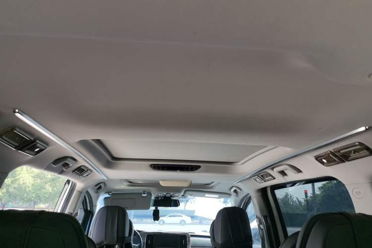 Used GAC Trumpchi M8 2021 Master Series 390T Ultimate Edition Headliner