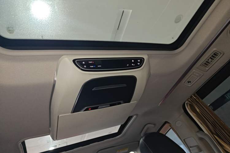 Used GAC Trumpchi M8 2021 Master Series 390T Ultimate Edition Headliner