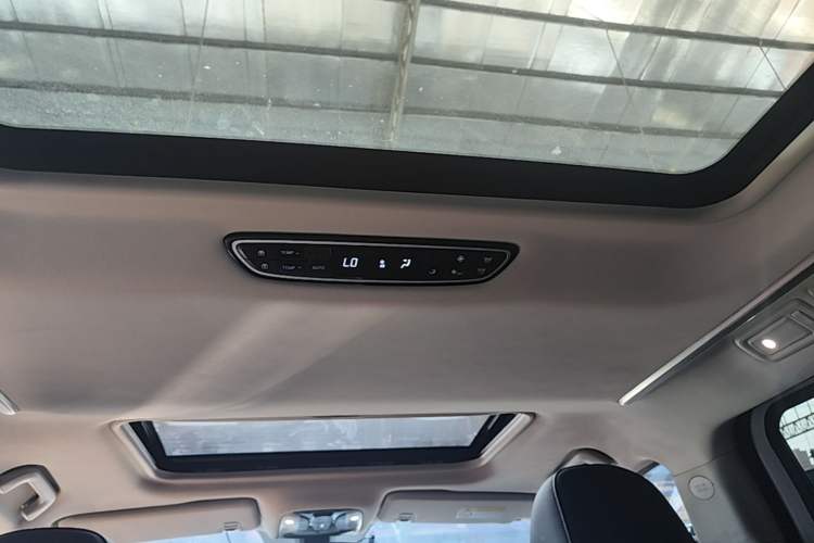 Used GAC Trumpchi M8 2021 Lingxiu Series 390T Ultimate Edition Headliner