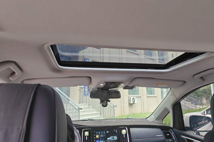 Used GAC Trumpchi M8 2021 Lingxiu Series 390T Deluxe Edition Headliner