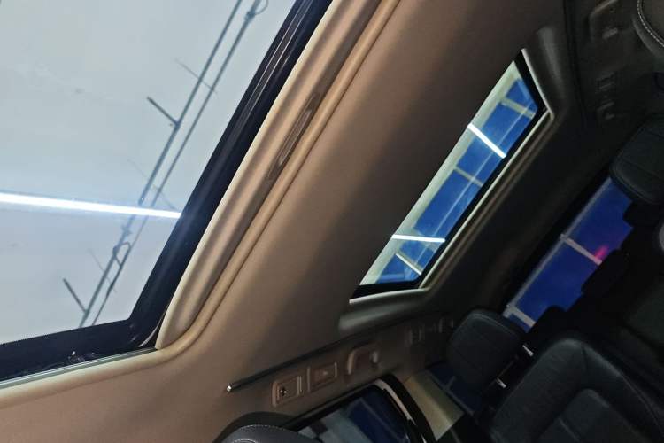Used GAC Trumpchi M8 2021 Master Series 390T Ultimate Edition Headliner