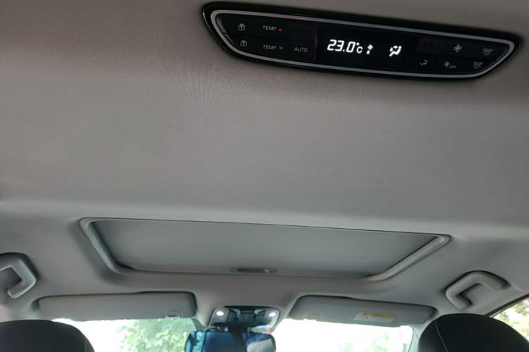 Used GAC Trumpchi M8 2021 Master Series 390T Prestige Edition Headliner