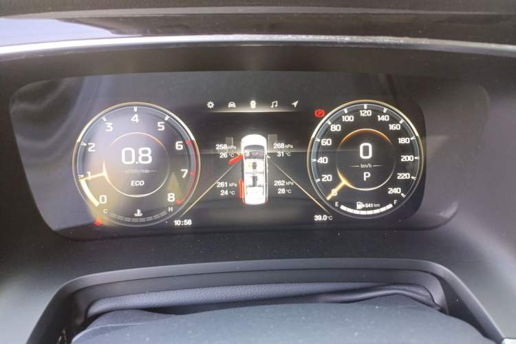 Used GAC Trumpchi M8 2021 Lingxiu Series 390T Deluxe Edition Instrument Cluster
