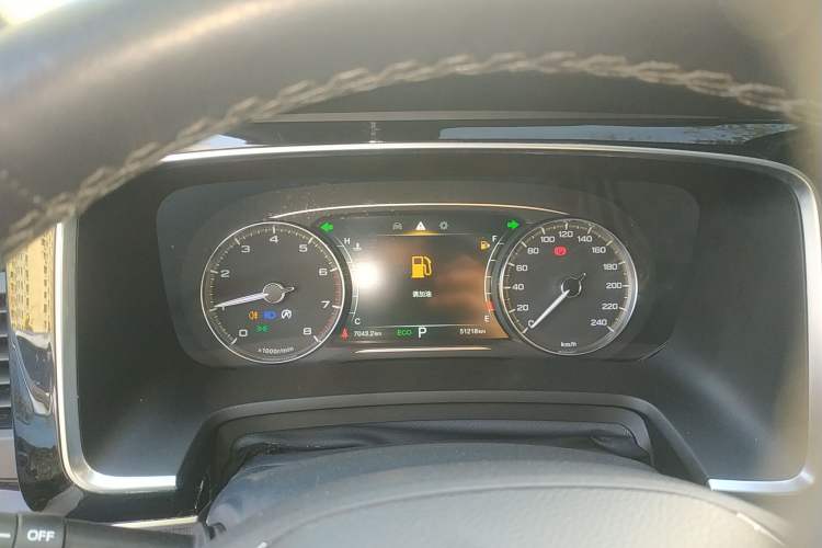 Used GAC Trumpchi M8 2021 Lingxiu Series 390T Deluxe Edition Instrument Cluster