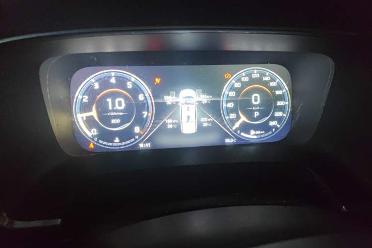 Used GAC Trumpchi M8 2021 Lingxiu Series 390T Deluxe Edition Instrument Cluster