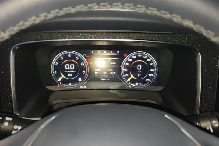 Used GAC Trumpchi M8 2021 Lingxiu Series 390T Deluxe Edition Instrument Cluster