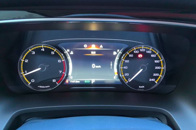 Used GAC Trumpchi M8 2021 Revised Version Lingxiu Series 390T Luxury Edition Instrument Cluster