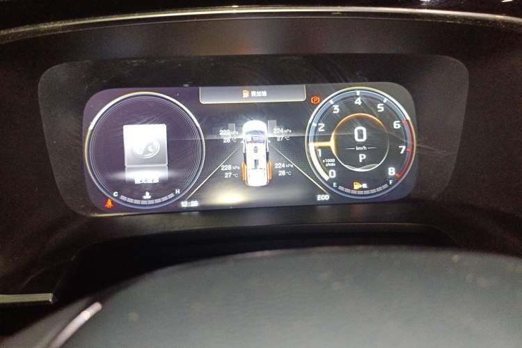 Used GAC Trumpchi M8 2021 Lingxiu Series 390T Ultimate Edition Instrument Cluster