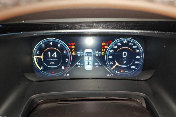 Used GAC Trumpchi M8 2021 Lingxiu Series 390T Deluxe Edition Instrument Cluster
