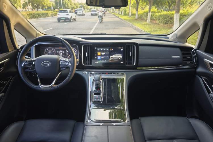 Used GAC Trumpchi M8 2021 Lingxiu Series 390T Ultimate Edition Interior 1