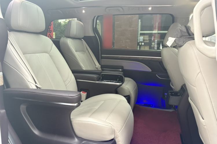 Used GAC Trumpchi M8 2021 Lingxiu Series 390T Ultimate Edition Interior 1