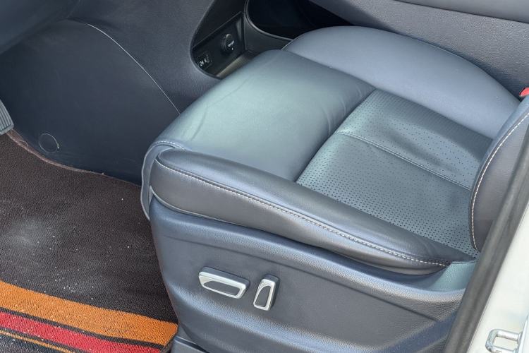 Used GAC Trumpchi M8 2021 Lingxiu Series 390T Deluxe Edition Interior 10