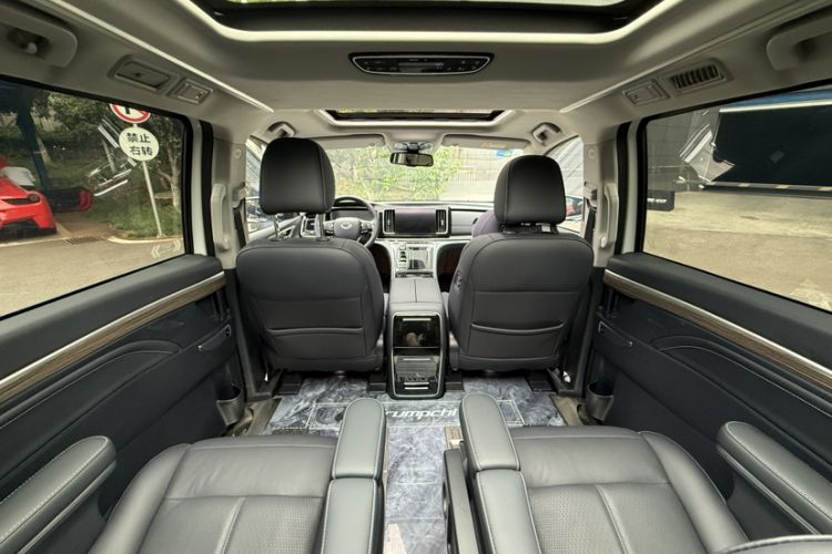 Used GAC Trumpchi M8 2021 Lingxiu Series 390T Ultimate Edition Interior 13