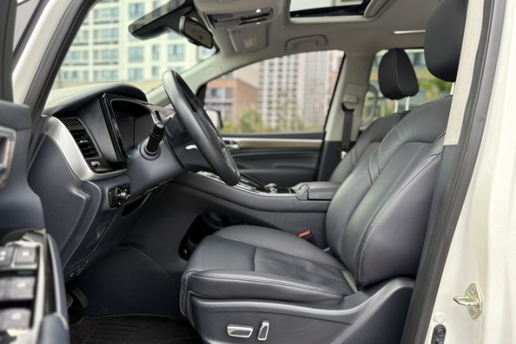Used GAC Trumpchi M8 2021 Lingxiu Series 390T Deluxe Edition Interior 2