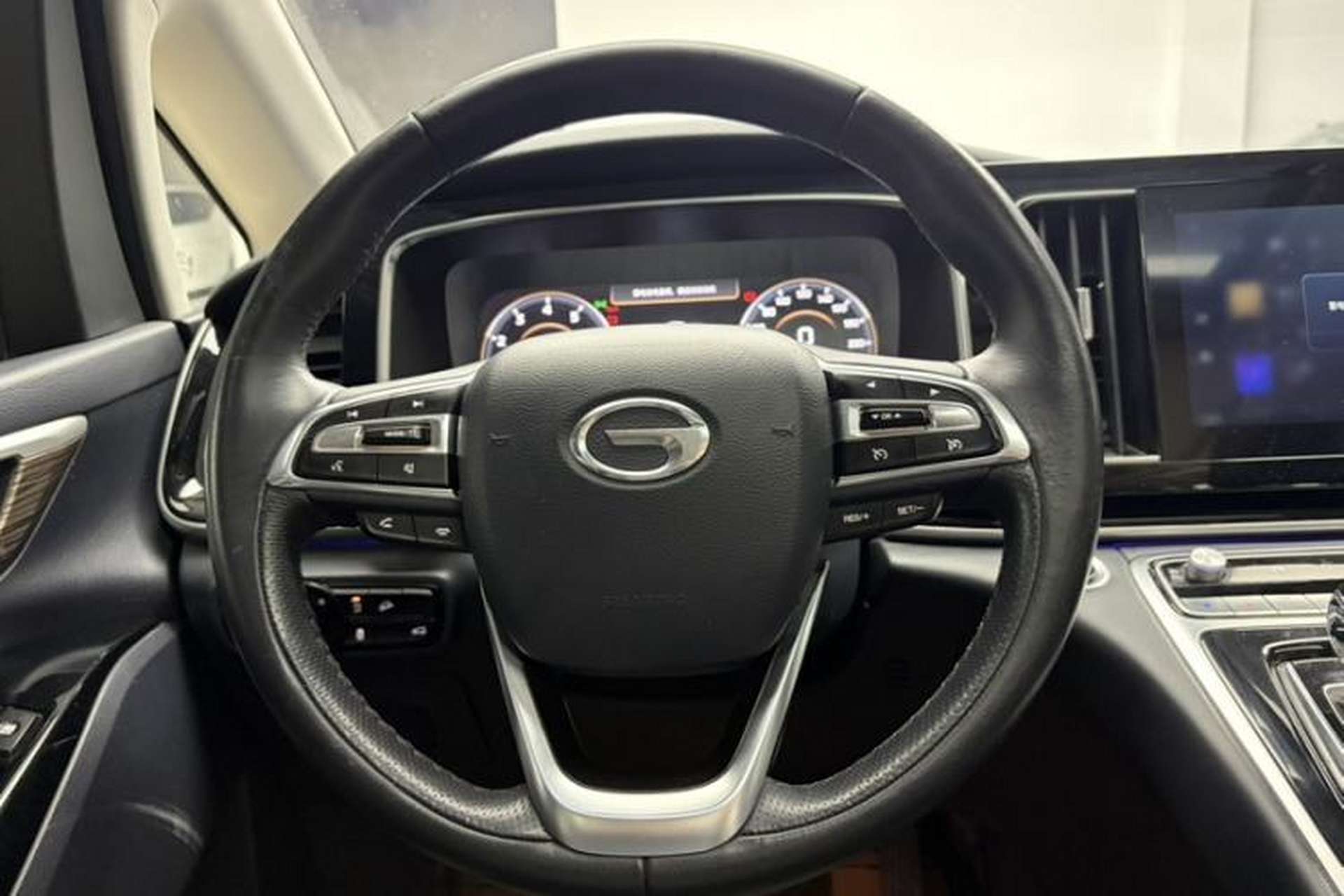 Used GAC Trumpchi M8 2021 Master Series 390T Ultimate Edition Interior 2