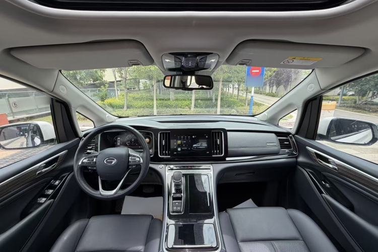 Used GAC Trumpchi M8 2021 Lingxiu Series 390T Deluxe Edition Interior 2