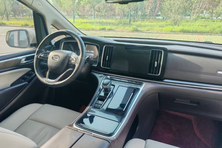 Used GAC Trumpchi M8 2021 Master Series 390T Prestige Edition Interior 2