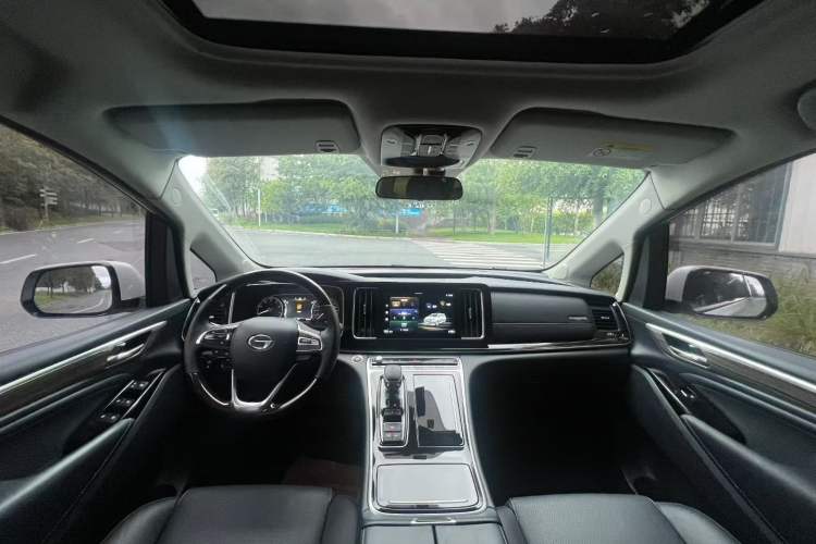 Used GAC Trumpchi M8 2021 Revised Version Lingxiu Series 390T Luxury Edition Interior 2