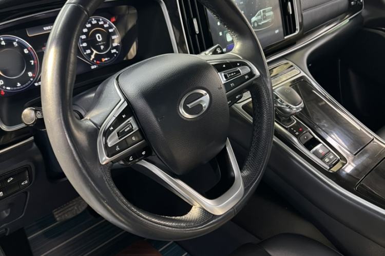 Used GAC Trumpchi M8 2021 Lingxiu Series 390T Deluxe Edition Interior 2