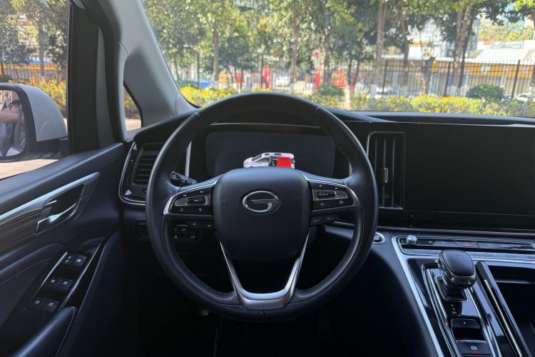 Used GAC Trumpchi M8 2021 Master Series 390T Prestige Edition Interior 2