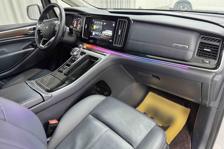 Used GAC Trumpchi M8 2021 Master Series 390T Prestige Edition Interior 3