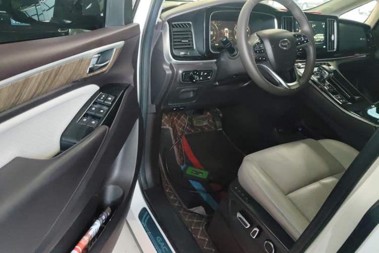 Used GAC Trumpchi M8 2021 Lingxiu Series 390T Ultimate Edition Interior 3