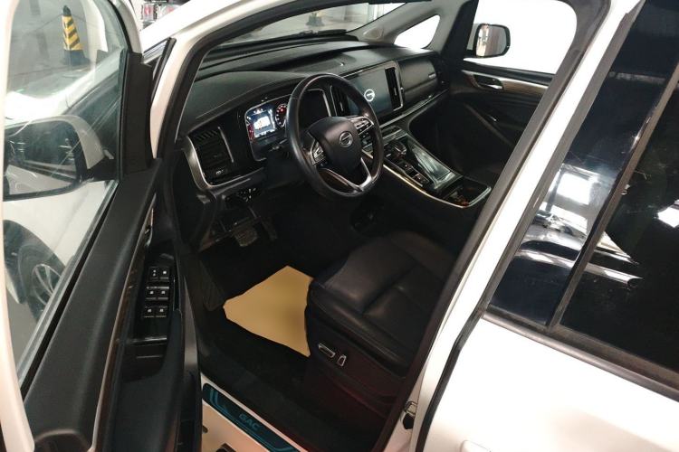 Used GAC Trumpchi M8 2021 Lingxiu Series 390T Deluxe Edition Interior 3