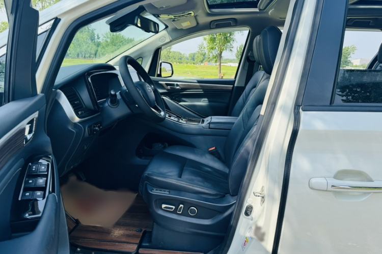 Used GAC Trumpchi M8 2021 Lingxiu Series 390T Ultimate Edition Interior 3