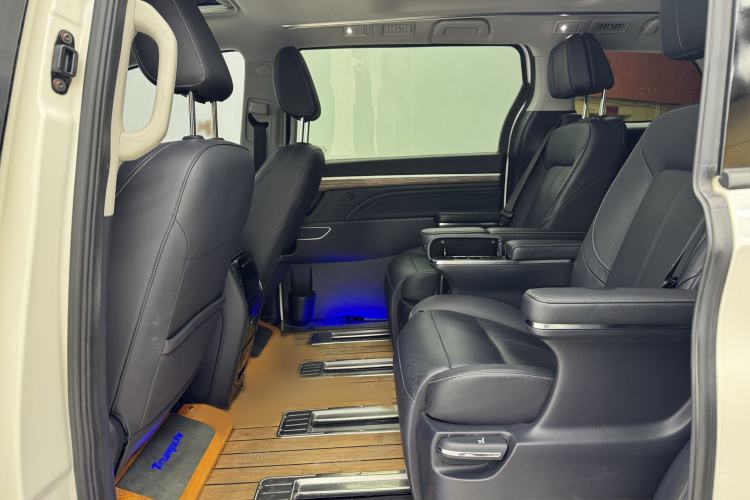Used GAC Trumpchi M8 2021 Lingxiu Series 390T Ultimate Edition Interior 3
