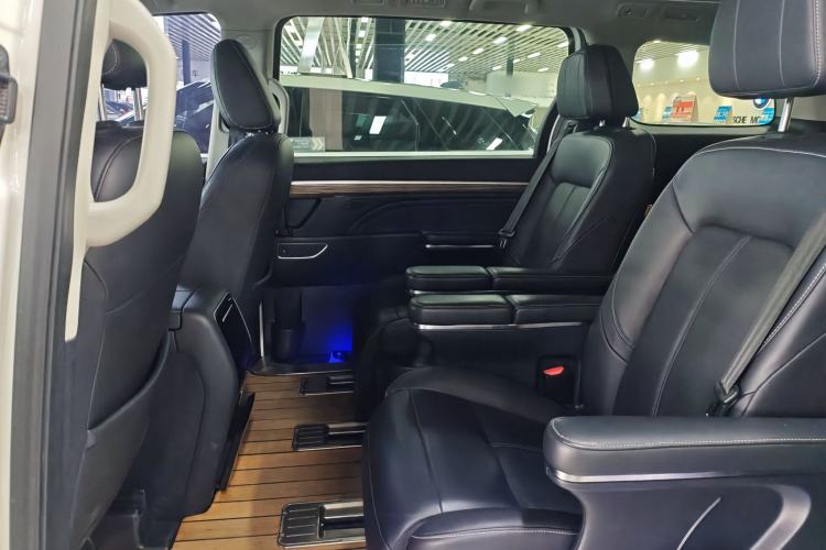 Used GAC Trumpchi M8 2021 Lingxiu Series 390T Deluxe Edition Interior 4