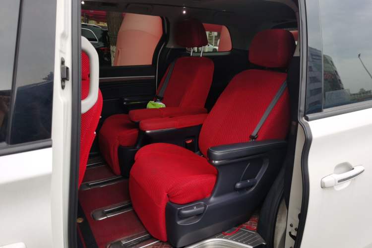 Used GAC Trumpchi M8 2021 Lingxiu Series 390T Deluxe Edition Interior 4