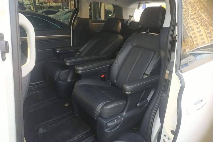 Used GAC Trumpchi M8 2021 Lingxiu Series 390T Deluxe Edition Interior 4