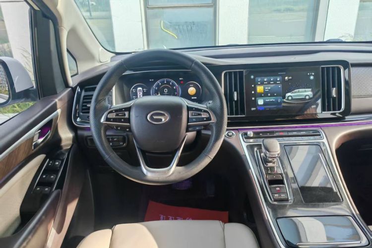 Used GAC Trumpchi M8 2021 Master Series 390T Prestige Edition Interior 4