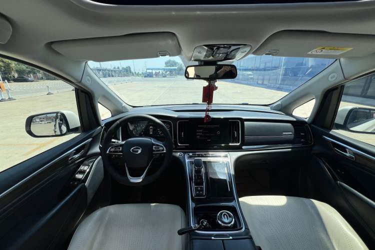 Used GAC Trumpchi M8 2021 Master Series 390T Ultimate Edition Interior 4