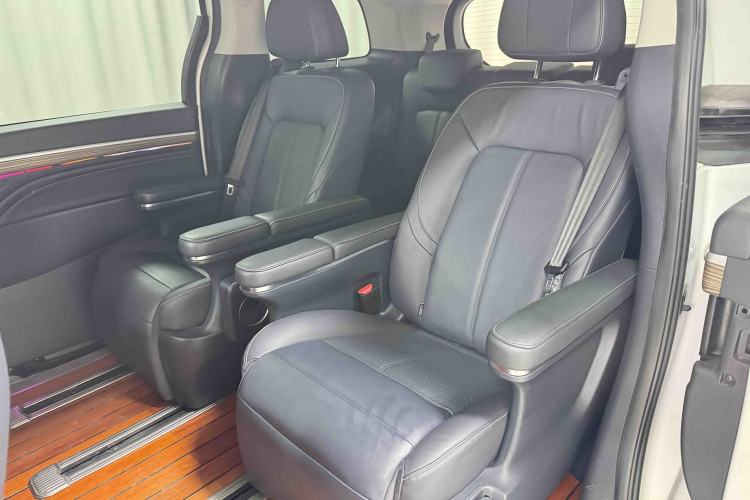 Used GAC Trumpchi M8 2021 Master Series 390T Prestige Edition Interior 5