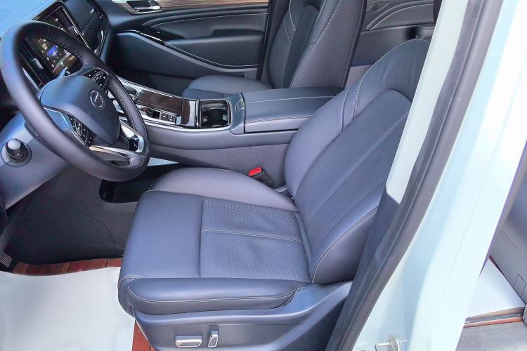 Used GAC Trumpchi M8 2021 Revised Version Lingxiu Series 390T Luxury Edition Interior 6
