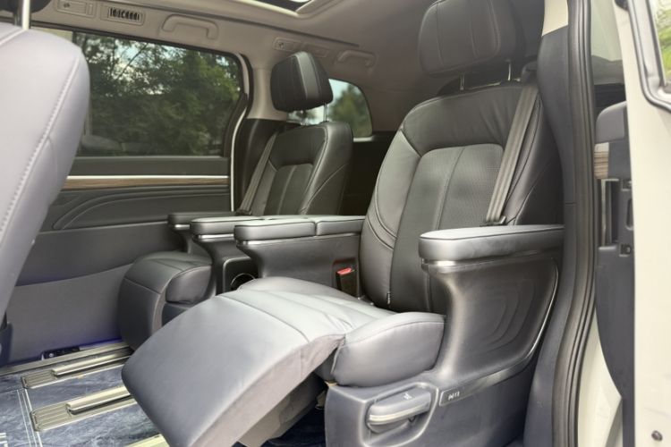 Used GAC Trumpchi M8 2021 Lingxiu Series 390T Ultimate Edition Interior 7