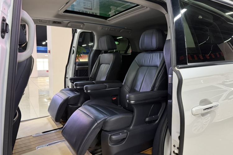 Used GAC Trumpchi M8 2021 Lingxiu Series 390T Deluxe Edition Interior 7
