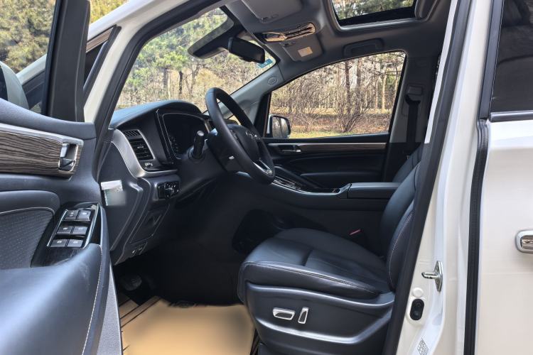 Used GAC Trumpchi M8 2021 Lingxiu Series 390T Deluxe Edition Interior 8