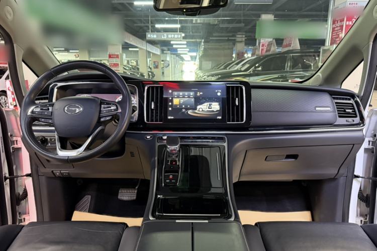 Used GAC Trumpchi M8 2021 Lingxiu Series 390T Deluxe Edition Interior 9