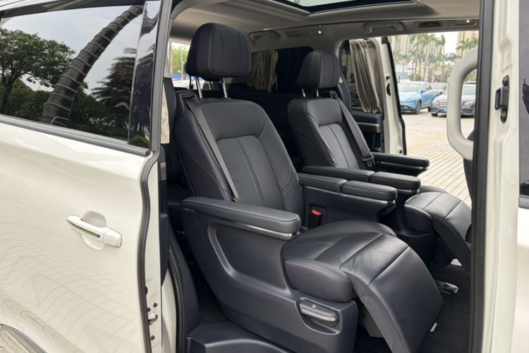 Used GAC Trumpchi M8 2021 Lingxiu Series 390T Ultimate Edition Interior 9