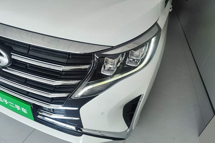 Used GAC Trumpchi M8 2021 Lingxiu Series 390T Ultimate Edition Left Front Headlight