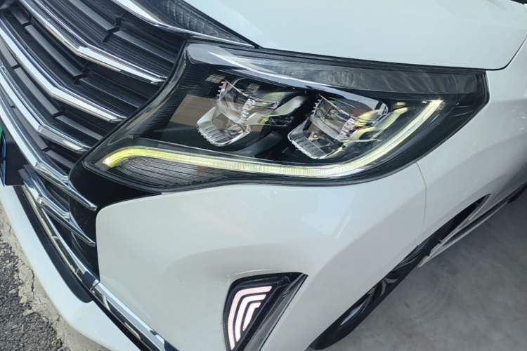 Used GAC Trumpchi M8 2021 Lingxiu Series 390T Deluxe Edition Left Front Headlight