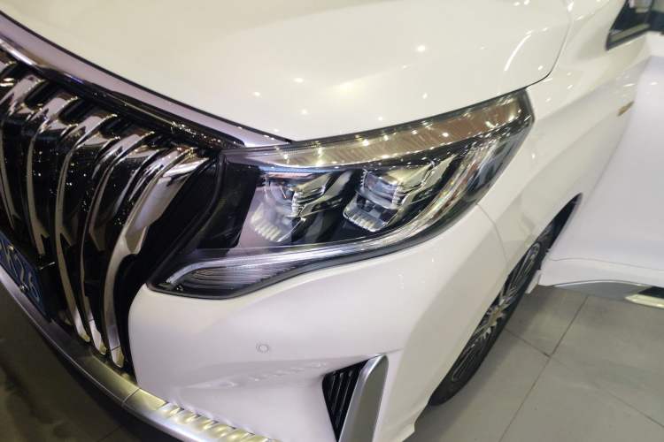 Used GAC Trumpchi M8 2021 Master Series 390T Four-Seat Deluxe Edition Left Front Headlight