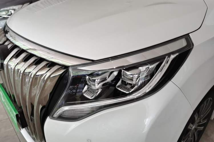Used GAC Trumpchi M8 2021 Master Series 390T Prestige Edition Left Front Headlight