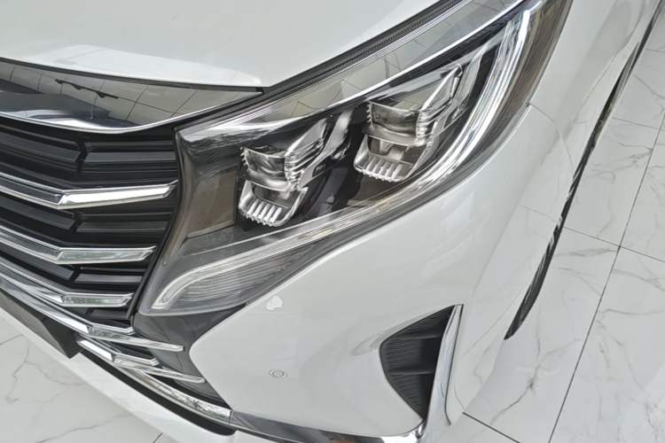 Used GAC Trumpchi M8 2021 Lingxiu Series 390T Ultimate Edition Left Front Headlight