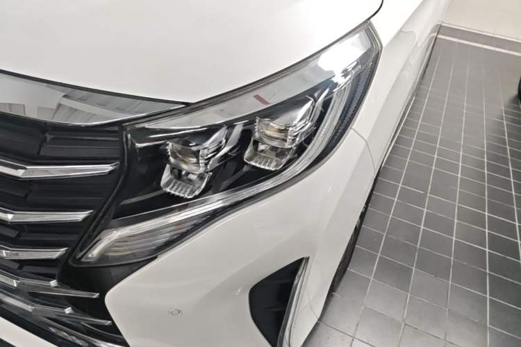 Used GAC Trumpchi M8 2021 Lingxiu Series 390T Ultimate Edition Left Front Headlight