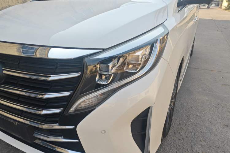 Used GAC Trumpchi M8 2021 Lingxiu Series 390T Ultimate Edition Left Front Headlight