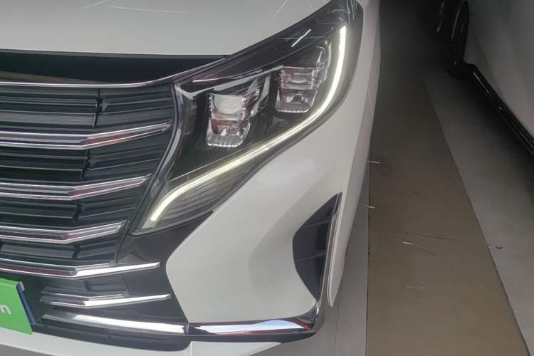 Used GAC Trumpchi M8 2021 Lingxiu Series 390T Deluxe Edition Left Front Headlight